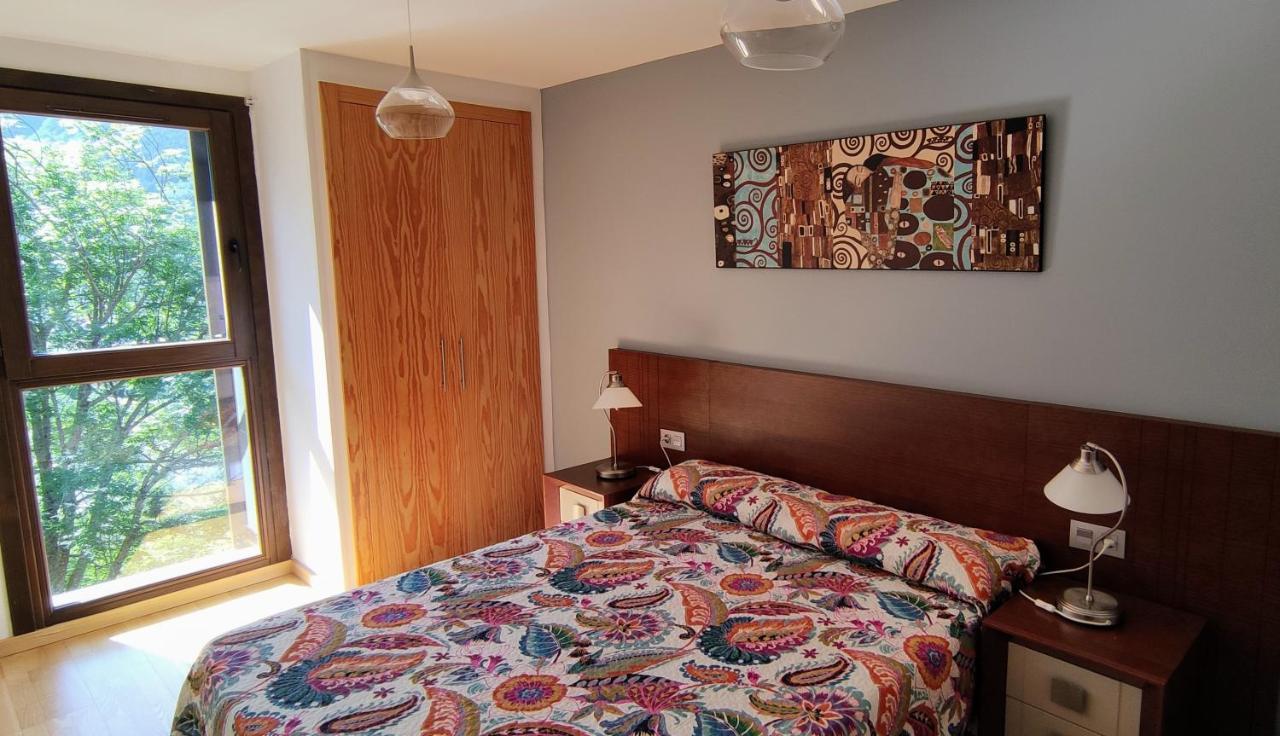 Pleta Del Mon Apartman Benasque Kültér fotó